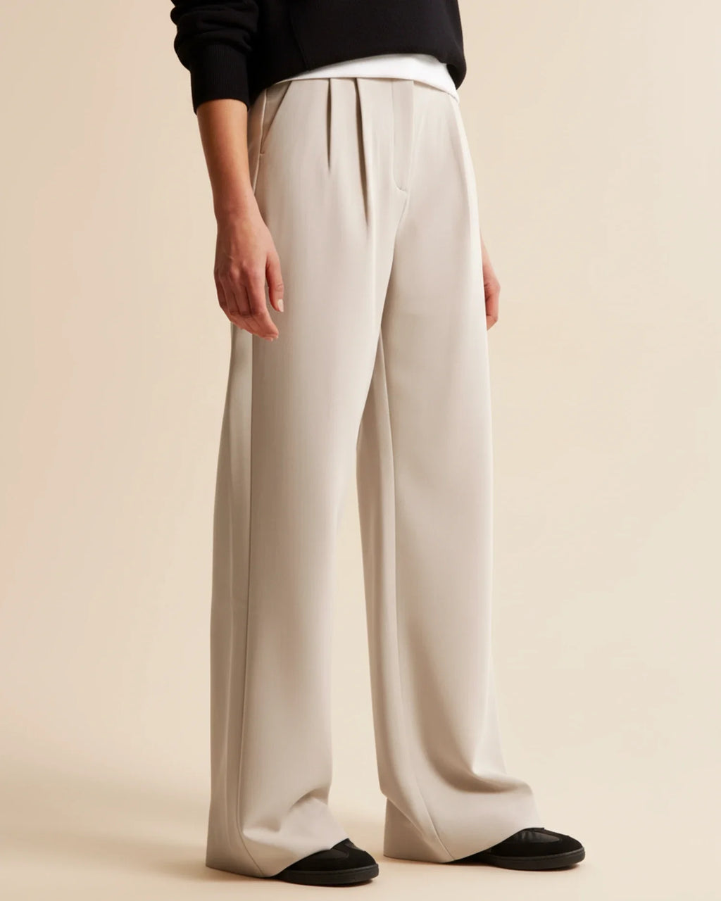 High Waist Pleated Leg Trousers | Tailored Fit | Women's Dress Pants for Office or Casual Wear