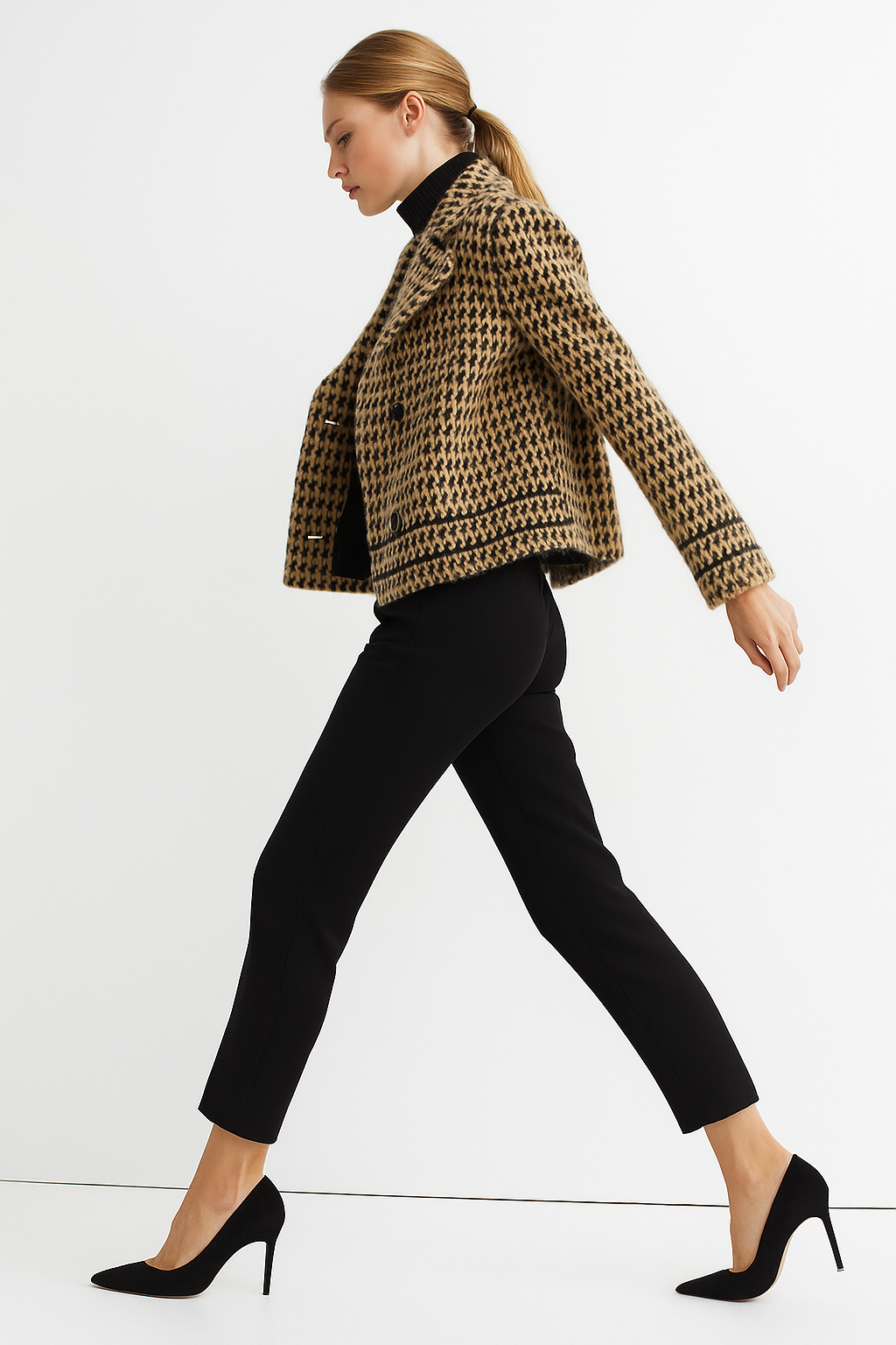 Houndstooth Knit Jacket for Women - Stylish Warm Layering Piece for Casual or Office Wear