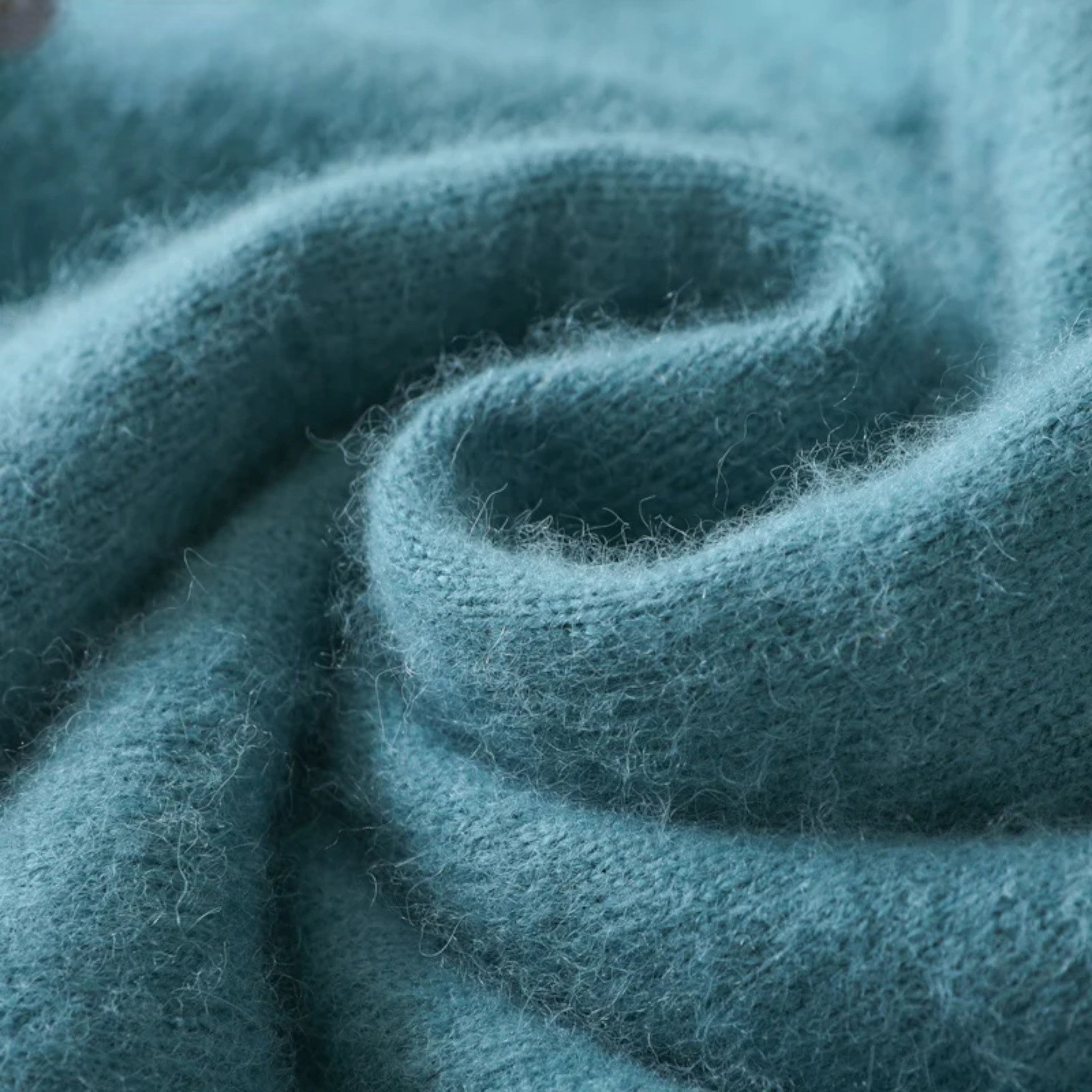 Men's Cashmere Heritage Knit Sweater | Classic Style for Casual or Formal Wear | Soft and Warm Knitwear