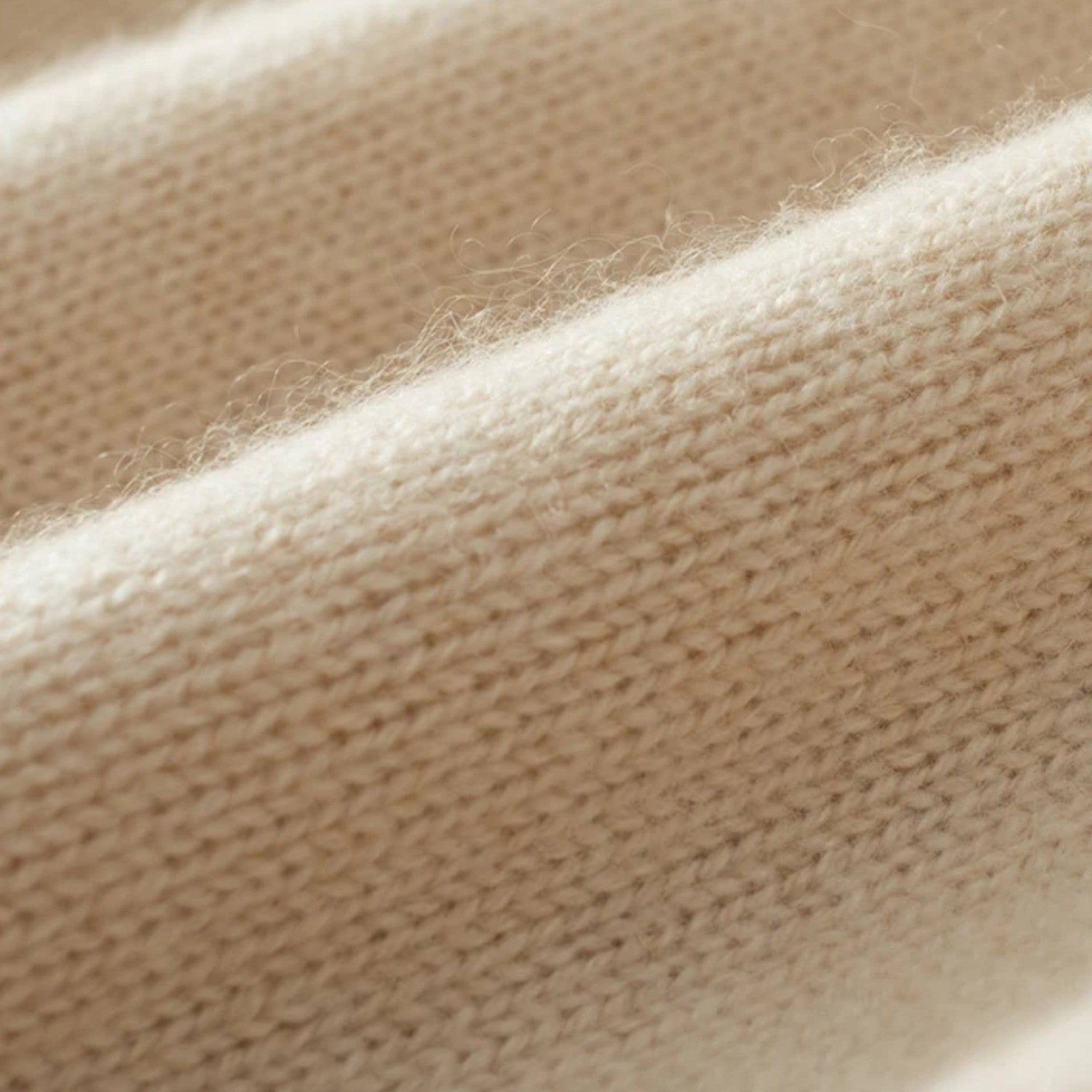 Women's Cashmere Turtleneck Sweater | Soft, Warm Knit | Perfect for Layering in Cold Weather